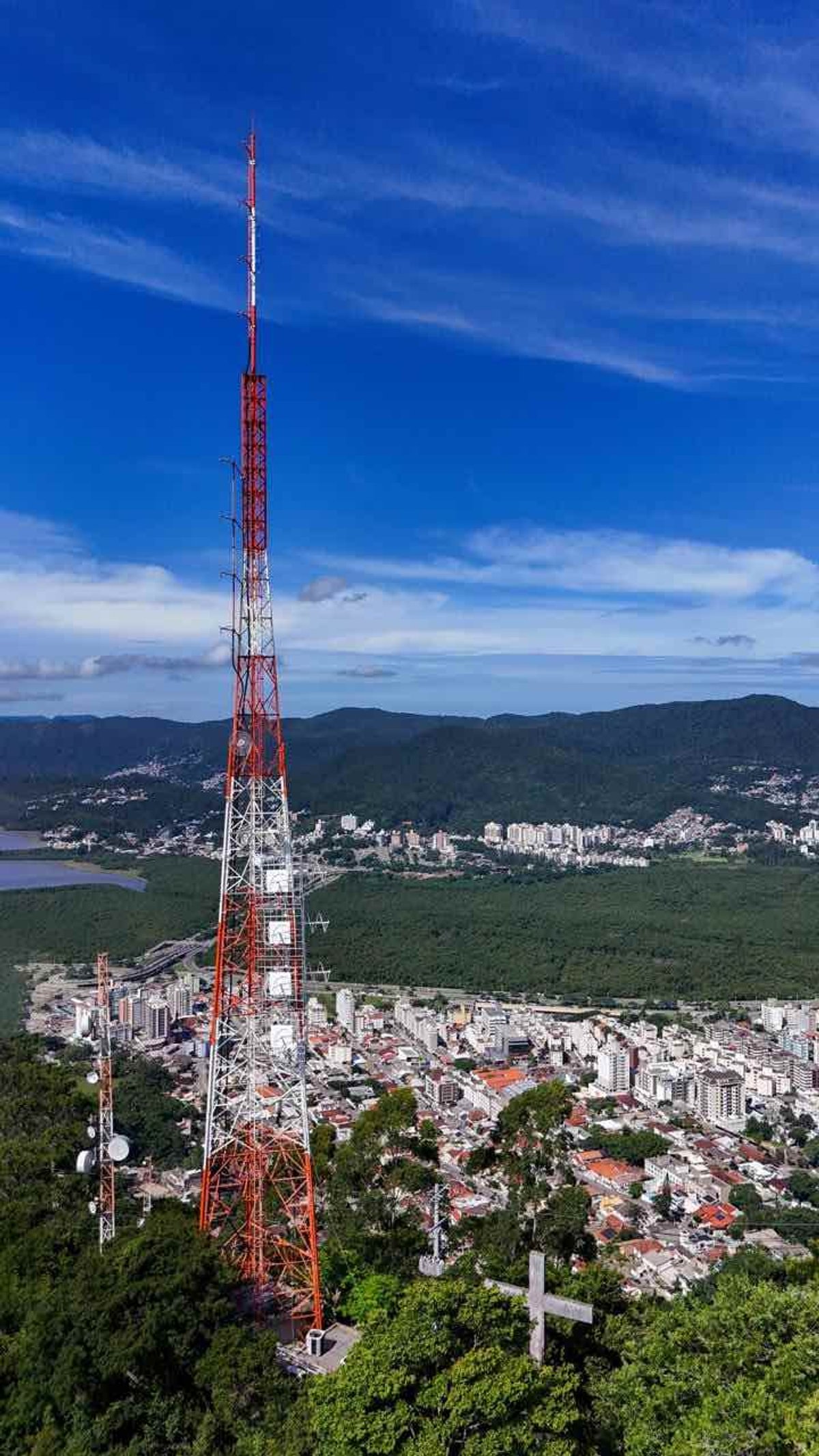 Nostalgia FM estreia nesta sexta-feira (7) em Florianópolis (SC)