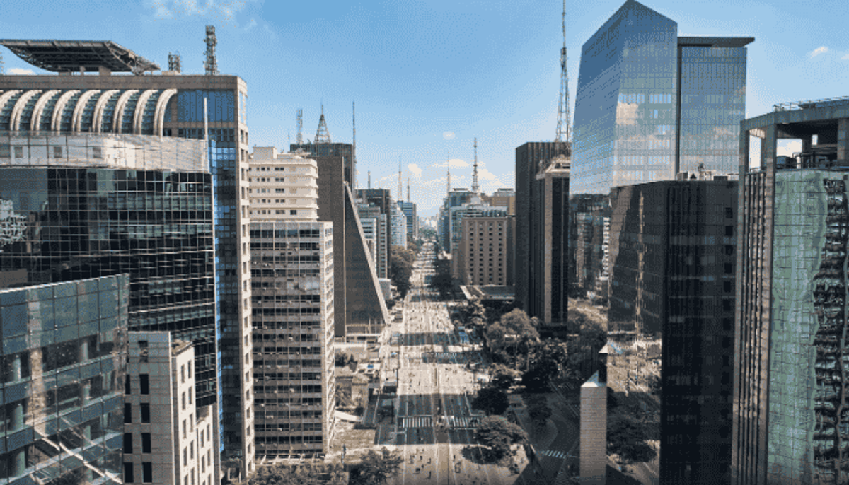 Metropolitana FM se junta a Band FM, Jovem Pan FM e Alpha FM entre as FMs com mais de 2 milhões de ouvintes únicos em São Paulo