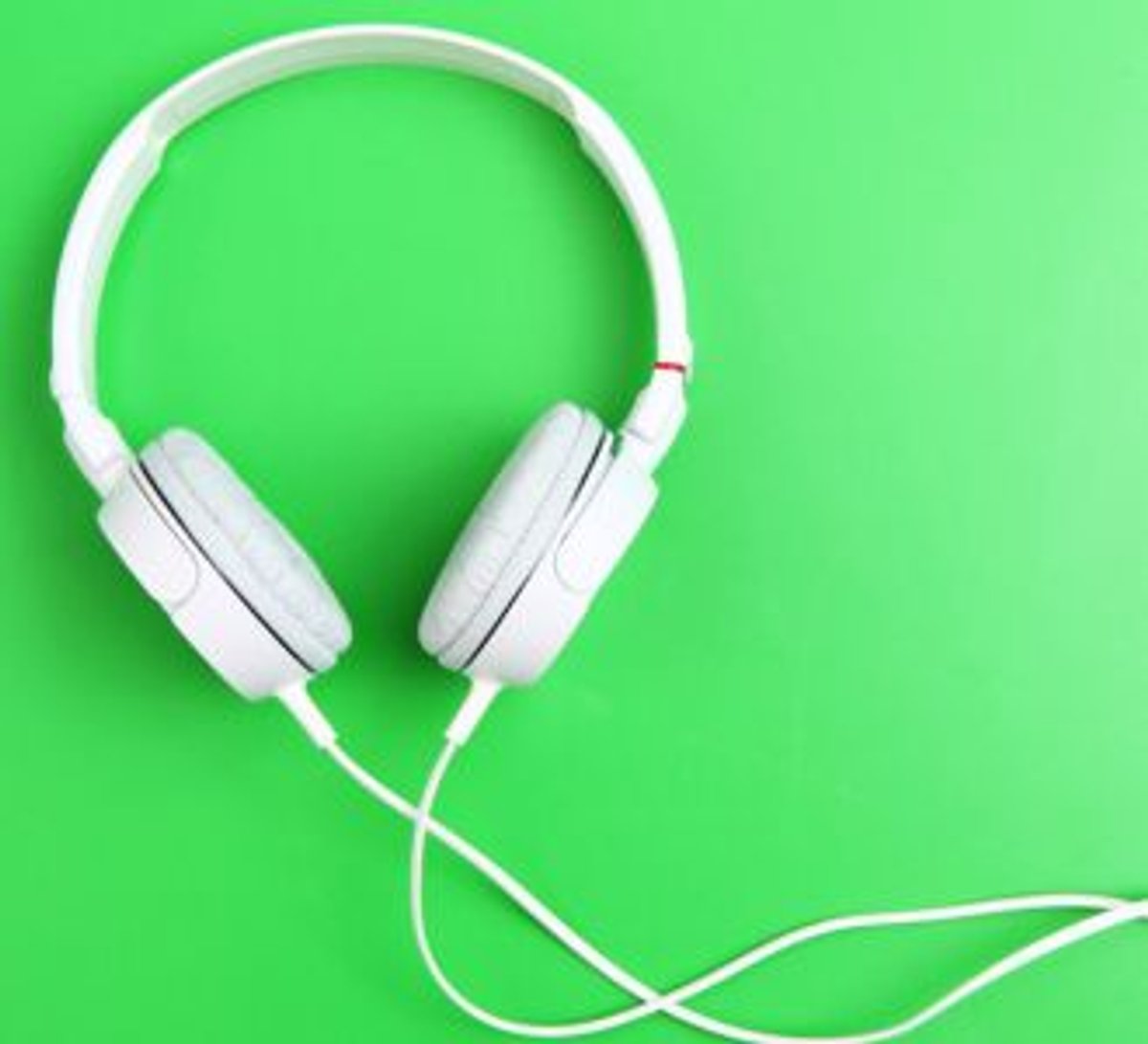 O Rádio Hoje | Rádio AM/FM lidera no consumo de áudio entre todas as plataformas, diz Share of Ear