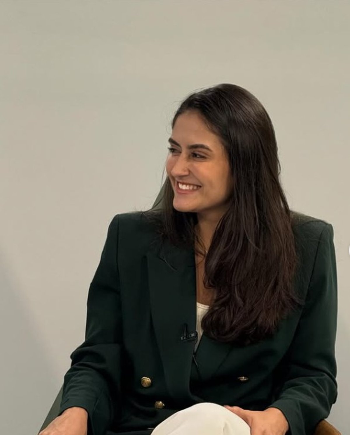 Bárbara Abras estreia como colunista na Rádio Inconfidência com a nova coluna “Gente de Minas”