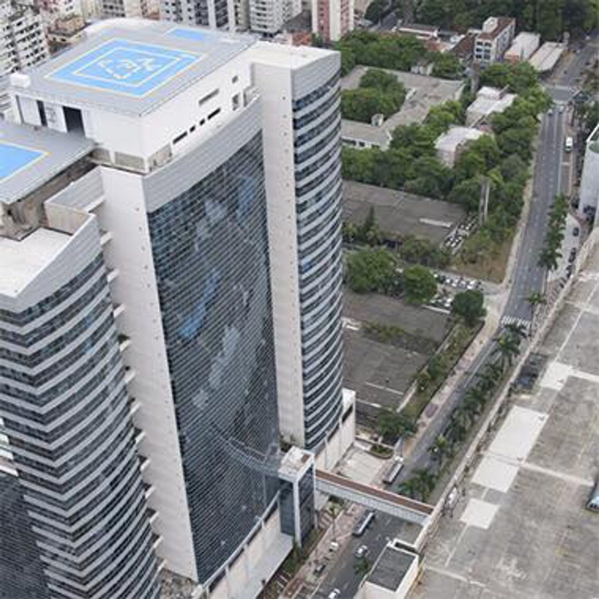 Jovem Pan FM já conta com uma nova sede em Santos localizada em um dos prédios mais altos do litoral paulista