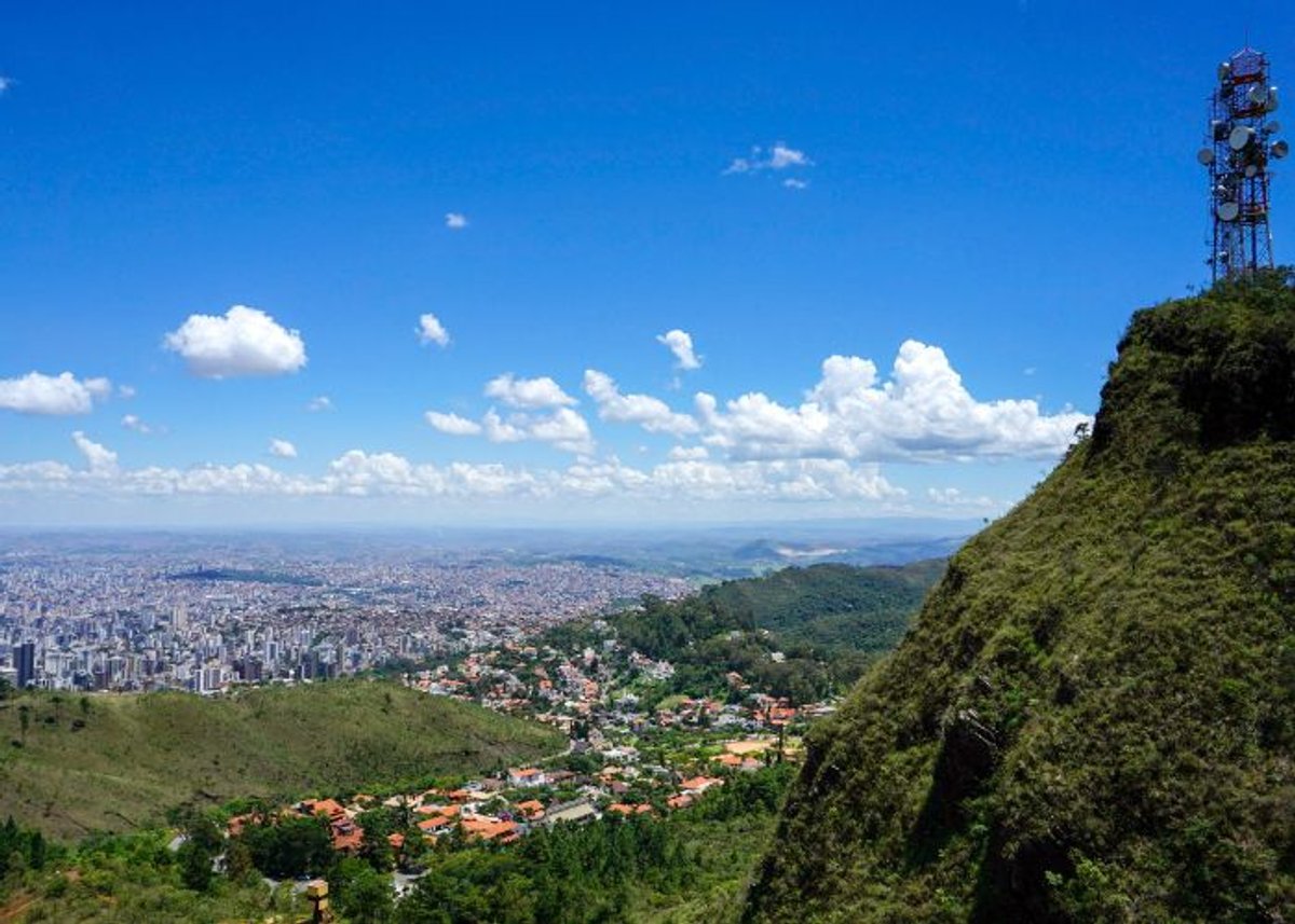 Panorama: Liberdade FM, Alvorada FM e Jovem Pan FM disparam em audiência; Rádio Itatiaia segue líder geral em Belo Horizonte