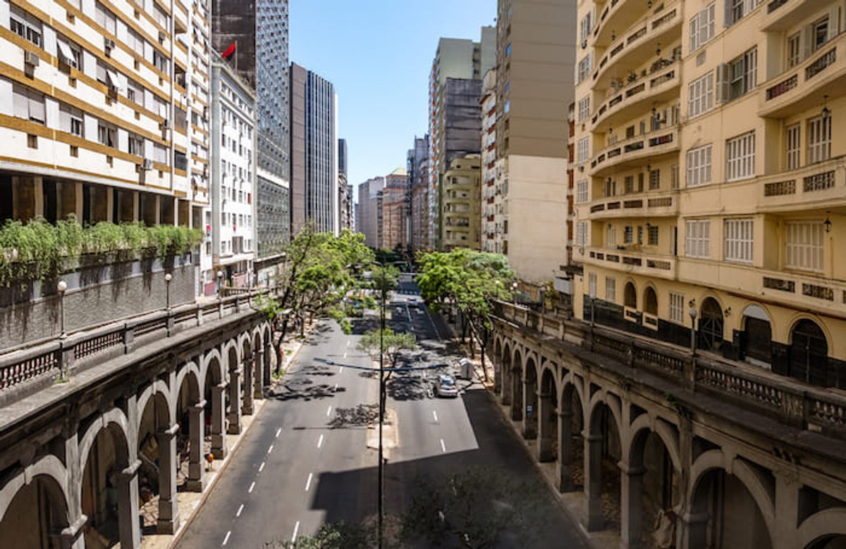 Panorama: Rádio Gaúcha segue isolada na liderança em Porto Alegre. 104 FM é vice-líder e Rádio Caiçara avança