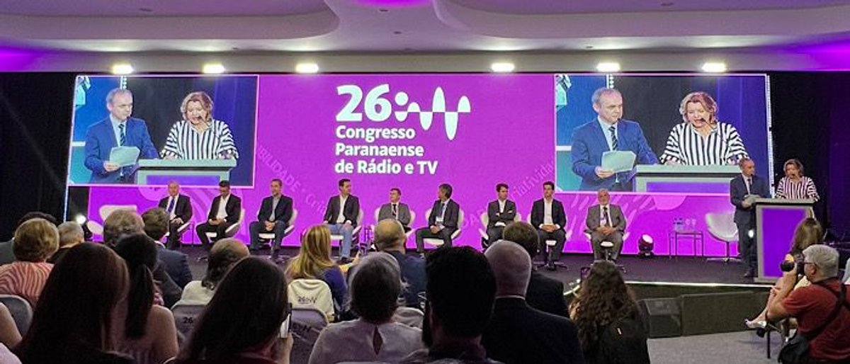 Cerca de 400 pessoas participaram da abertura do 26º Congresso da Aerp em Foz do Iguaçu