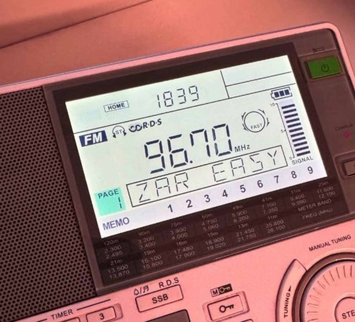 Com Brasília e Curitiba entre as novidades no primeiro dia do mês, novembro será movimentado no dial FM brasileiro