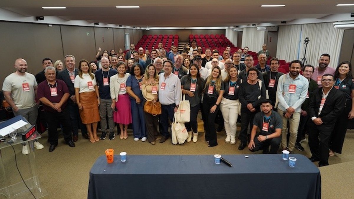 Encontro Regional da AMIRT no Sul de Minas debate a evolução do rádio e a integração digital
