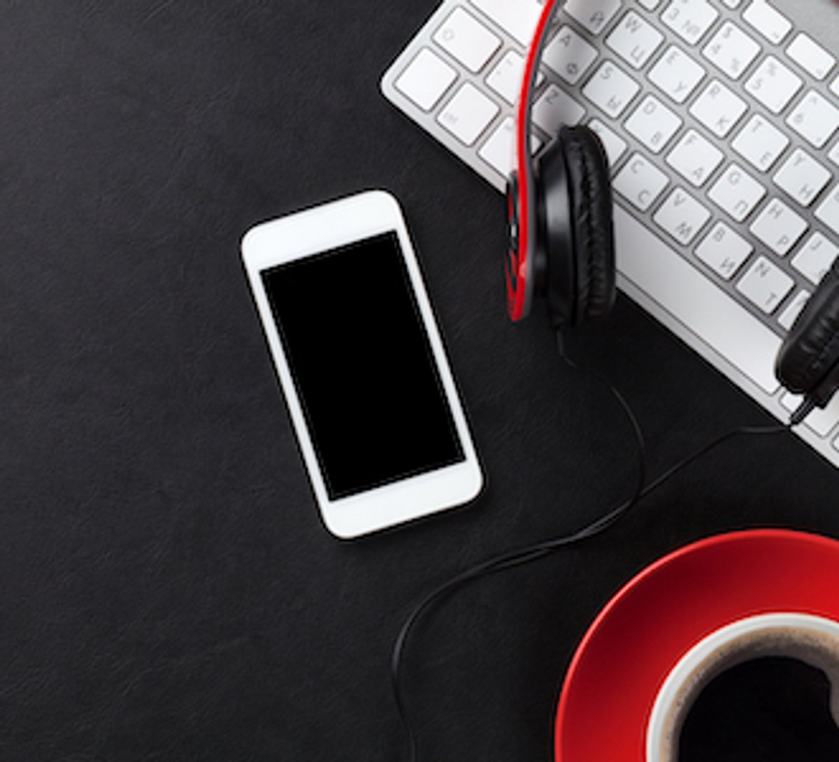 Tendências | Edison Research destaca a importância dos smartphones para o futuro do rádio