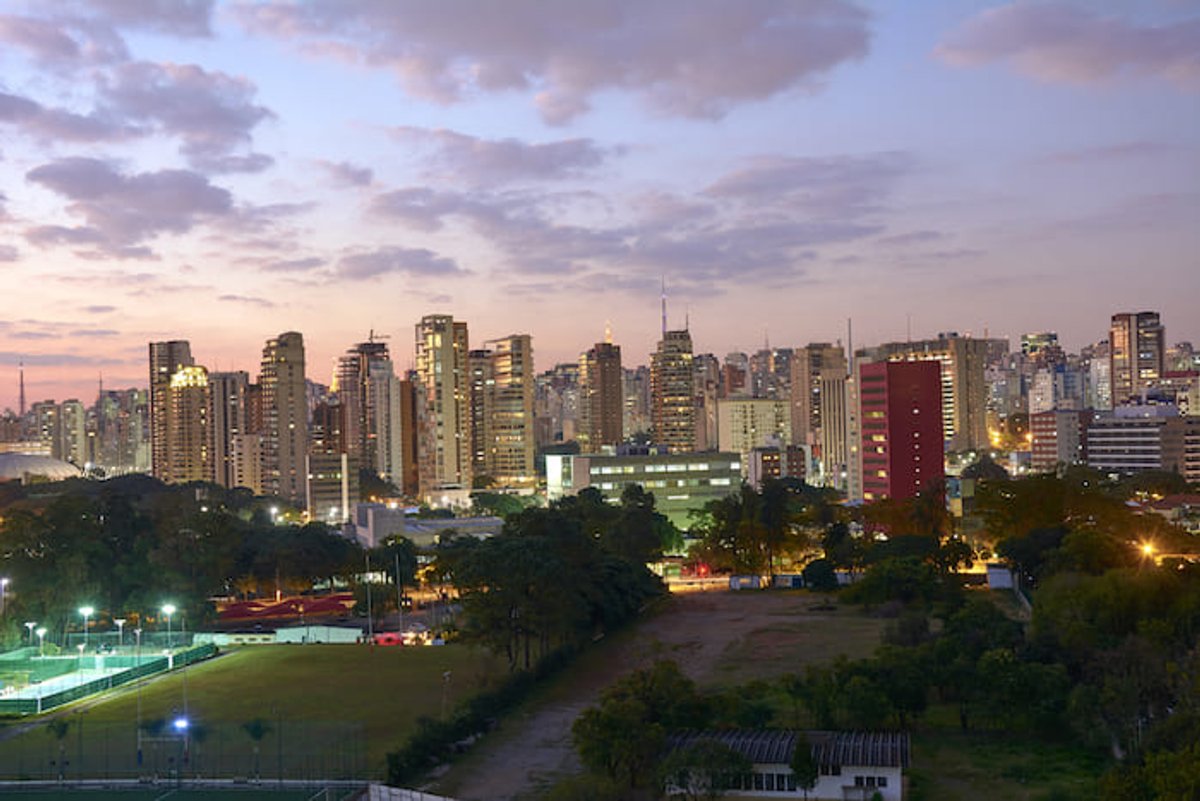 Panorama: Jovem Pan FM aparece na vice-liderança geral de audiência em São Paulo. Band FM segue líder