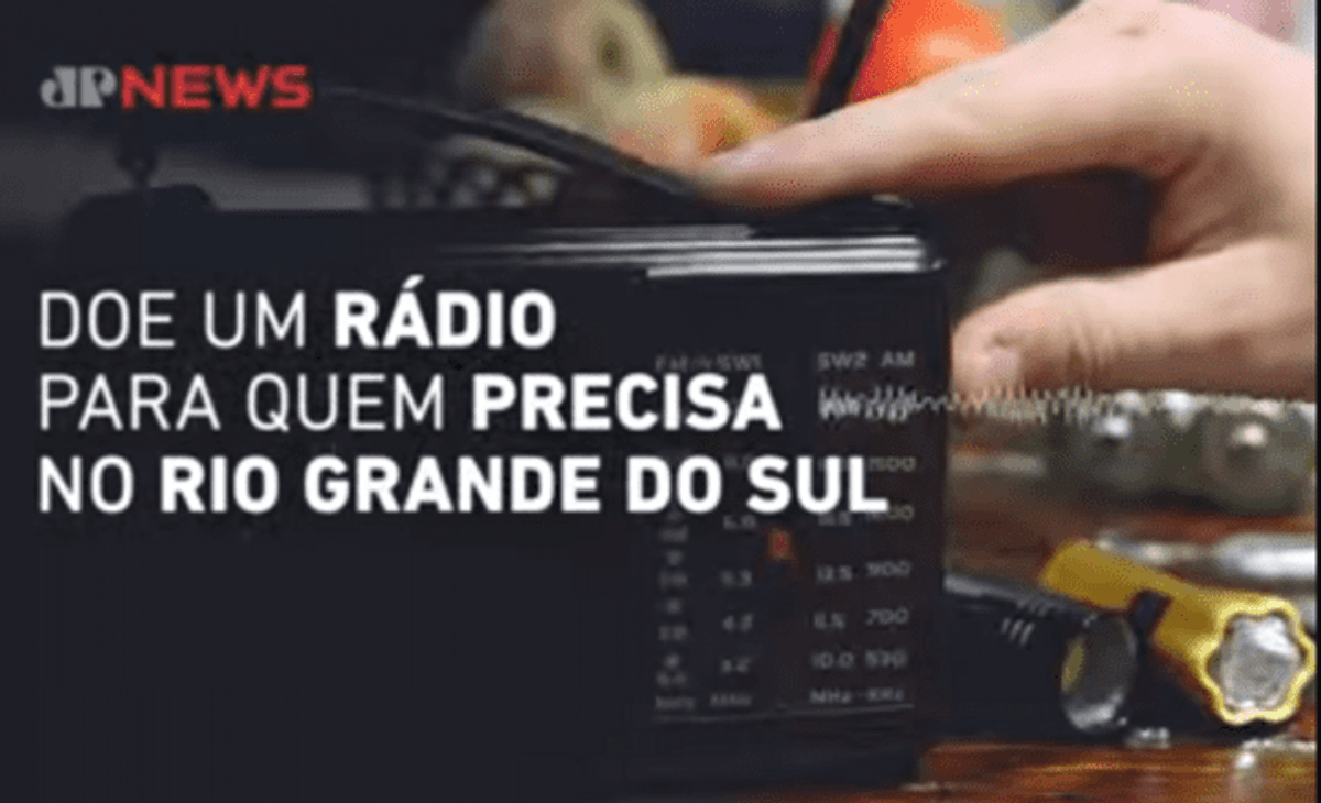 Jovem Pan faz campanha de doação de rádios de pilha para vítimas das enchentes no RS