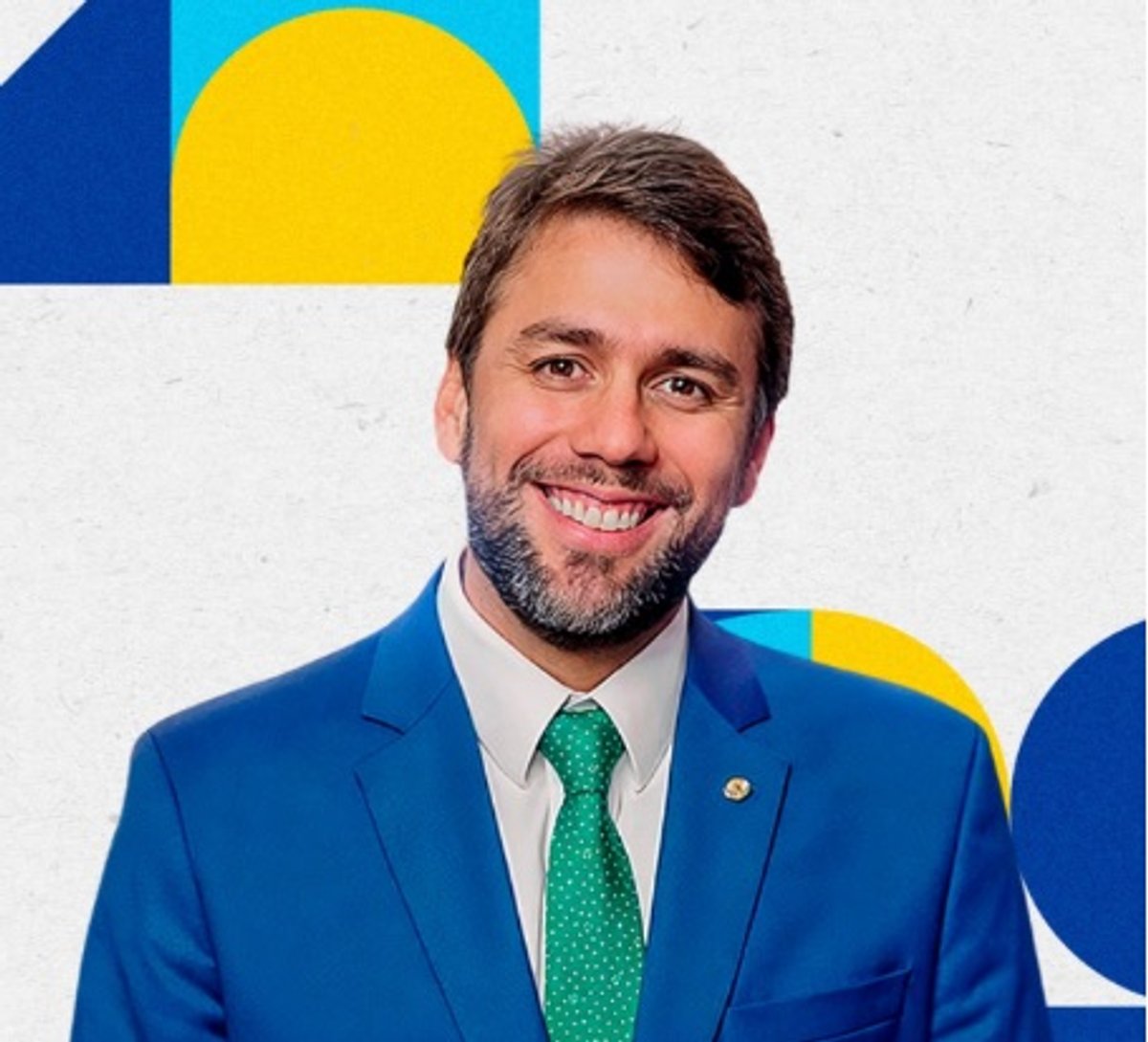 Deputado Pedro Lucas recusa Ministério das Comunicações e permanece na liderança do União Brasil