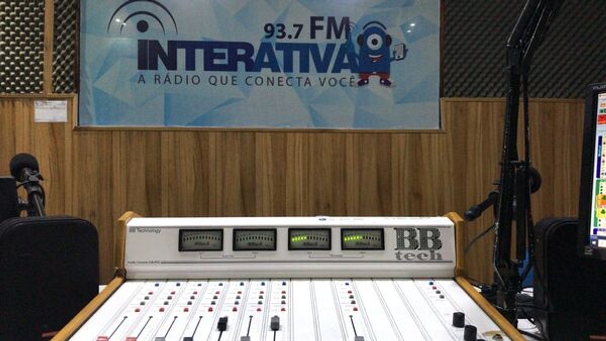 Interativa FM divulga pesquisa que aponta liderança em crescimento de audiência em Itabuna (BA)