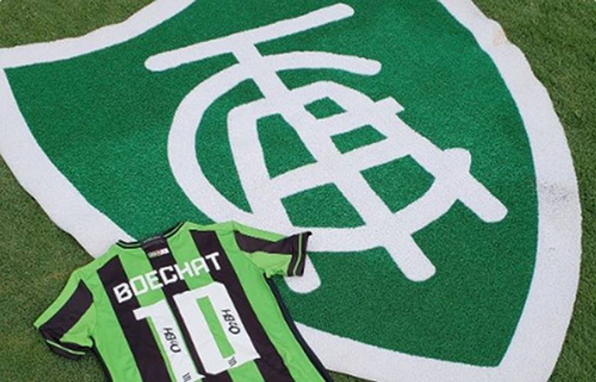 América Mineiro faz homenagem ao jornalista Ricardo Boechat em jogo contra o Cruzeiro