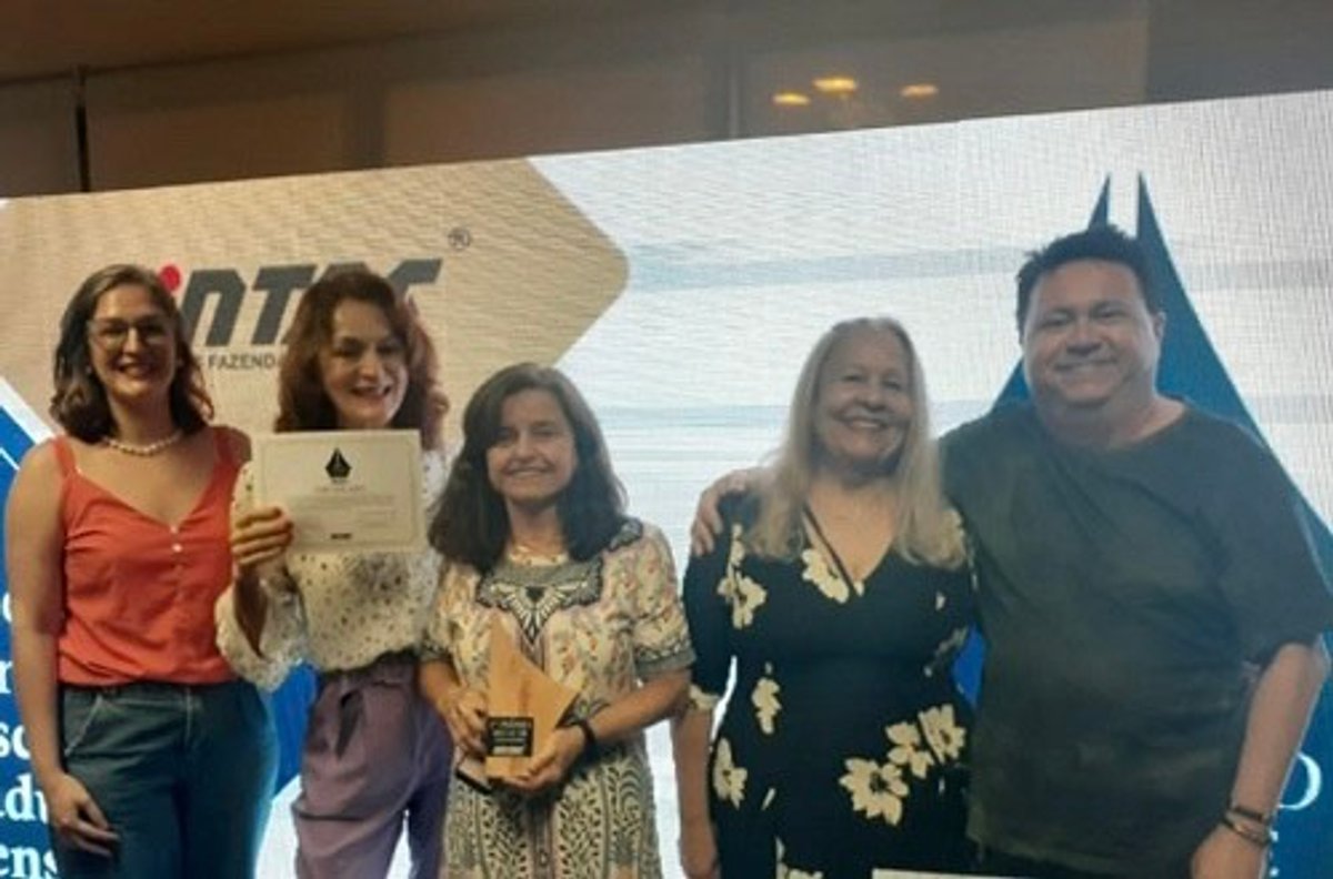 Universitária FM ganha é destaque no Prêmio SINTAF de Jornalismo