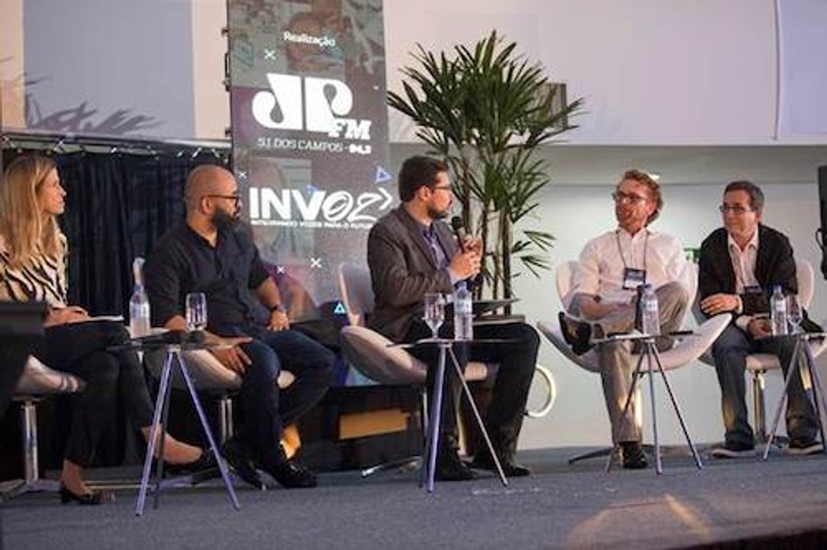 Afiliada da Jovem Pan FM realiza 4º Ideias & Debates em São José dos Campos