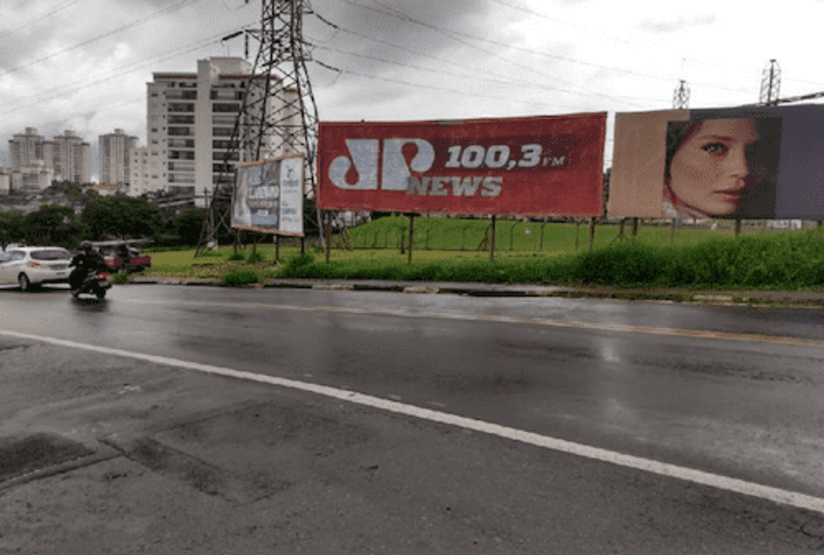 Jovem Pan News amplia exposição de sua marca por meio de mídia externa na região de Campinas