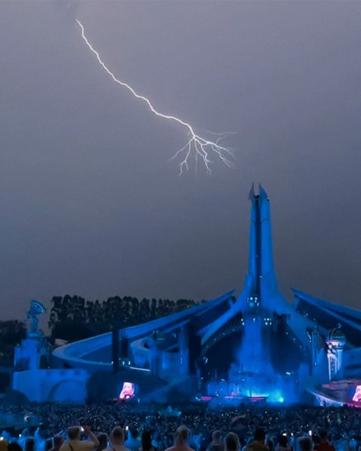 Rádio Mix FM é a rádio oficial do Tomorrowland Brasil realizado em Itu (SP)