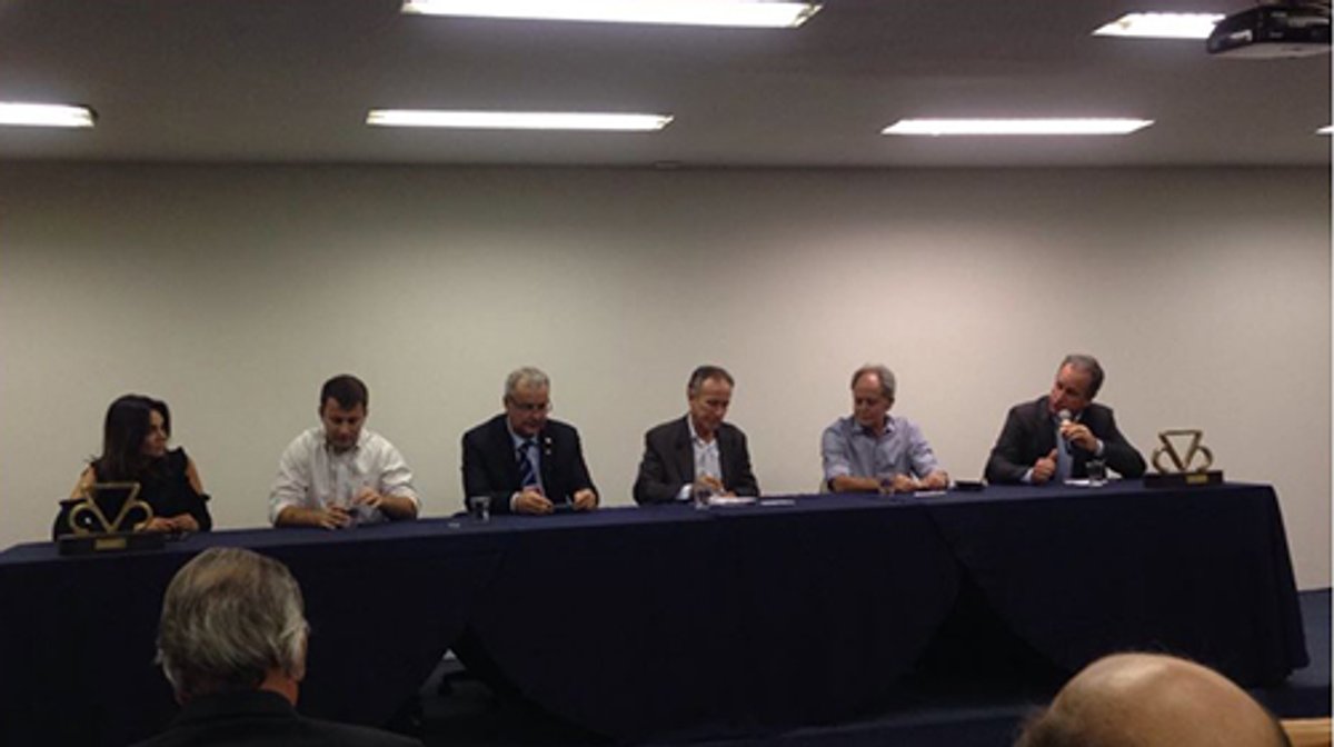 Encontro Regional da AMIRT reúne centenas de radiodifusores em Uberaba