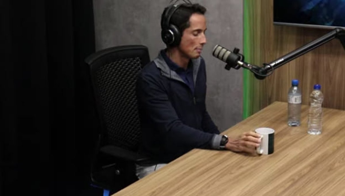 Curiosidade: Fala Sucesso da Clube FM faz edição especial com Caio Cezar, voz padrão da rede