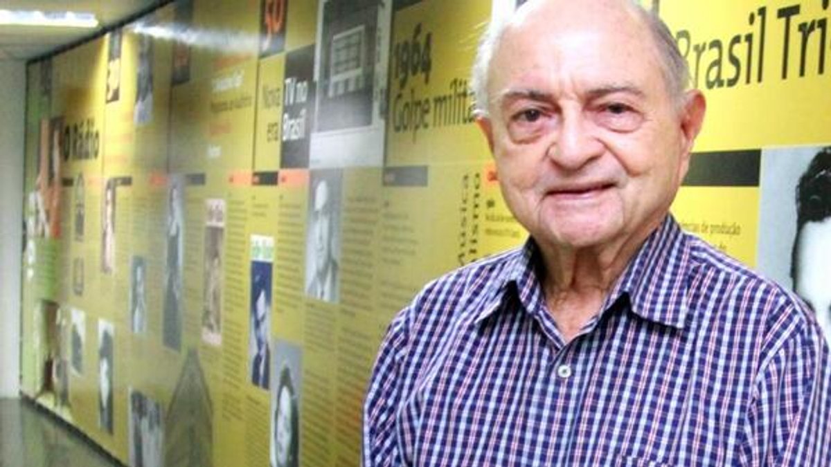 Radialista e ex-deputado estadual Narcélio Limaverde morre aos 90 anos em Fortaleza