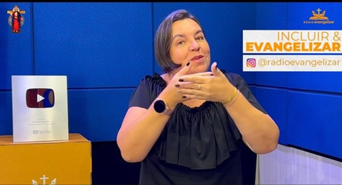 Rádio Evangelizar lança projeto de inclusão com atração voltada para deficientes auditivos
