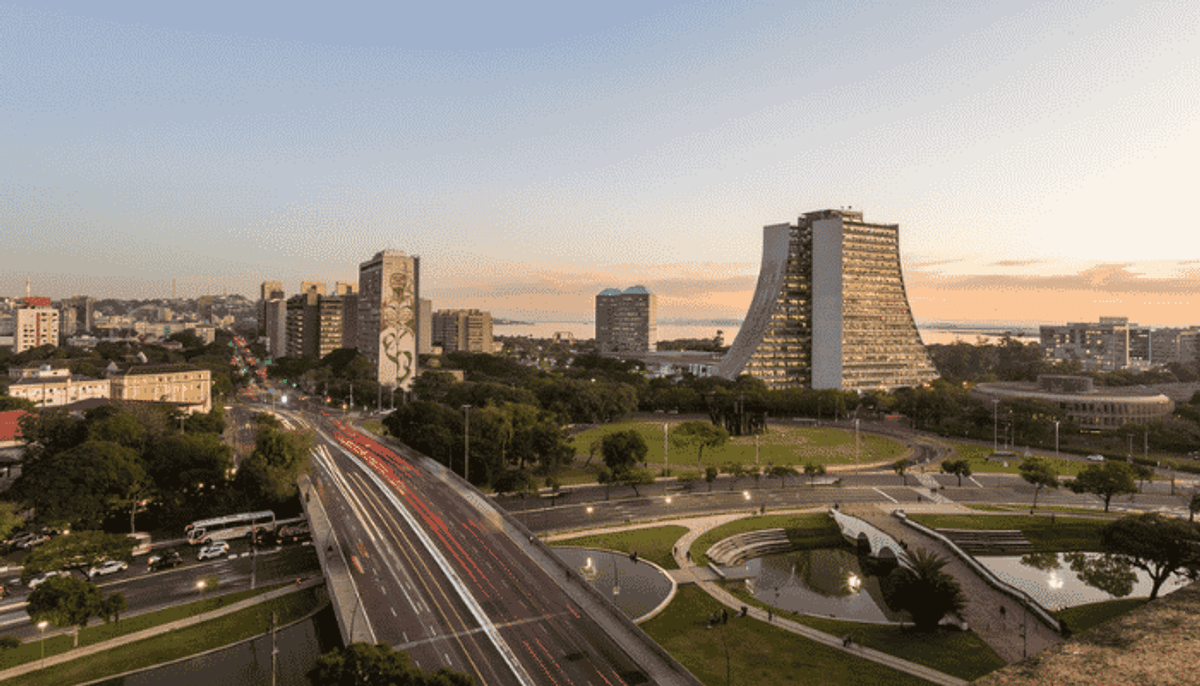 Panorama: Rádio Gaúcha e Atlântida seguem com as maiores audiências; 104 FM ganha posição e entra no top 5 em Porto Alegre