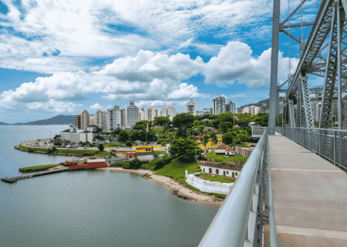 Panorama: Atlântida, Massa FM e Itapema FM avançam em audiência na Grande Florianópolis (SC)