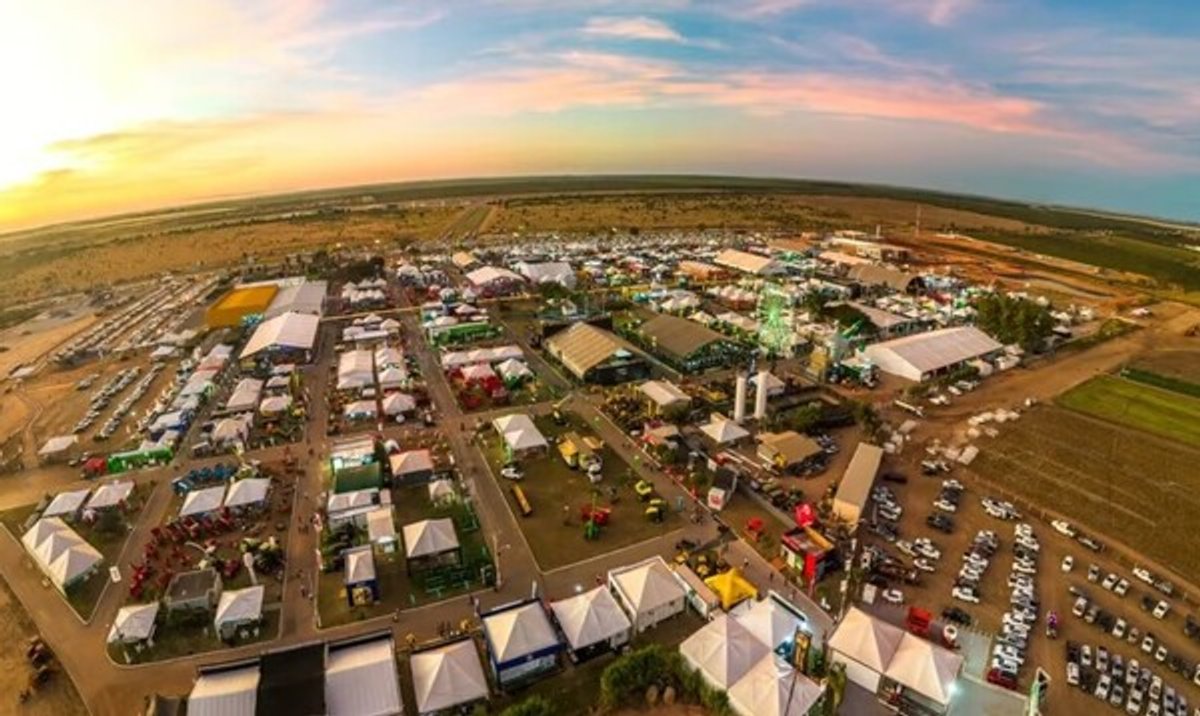 Rádio Sociedade realiza cobertura especial da Bahia Farm Show 2025 em Luís Eduardo Magalhães (BA)