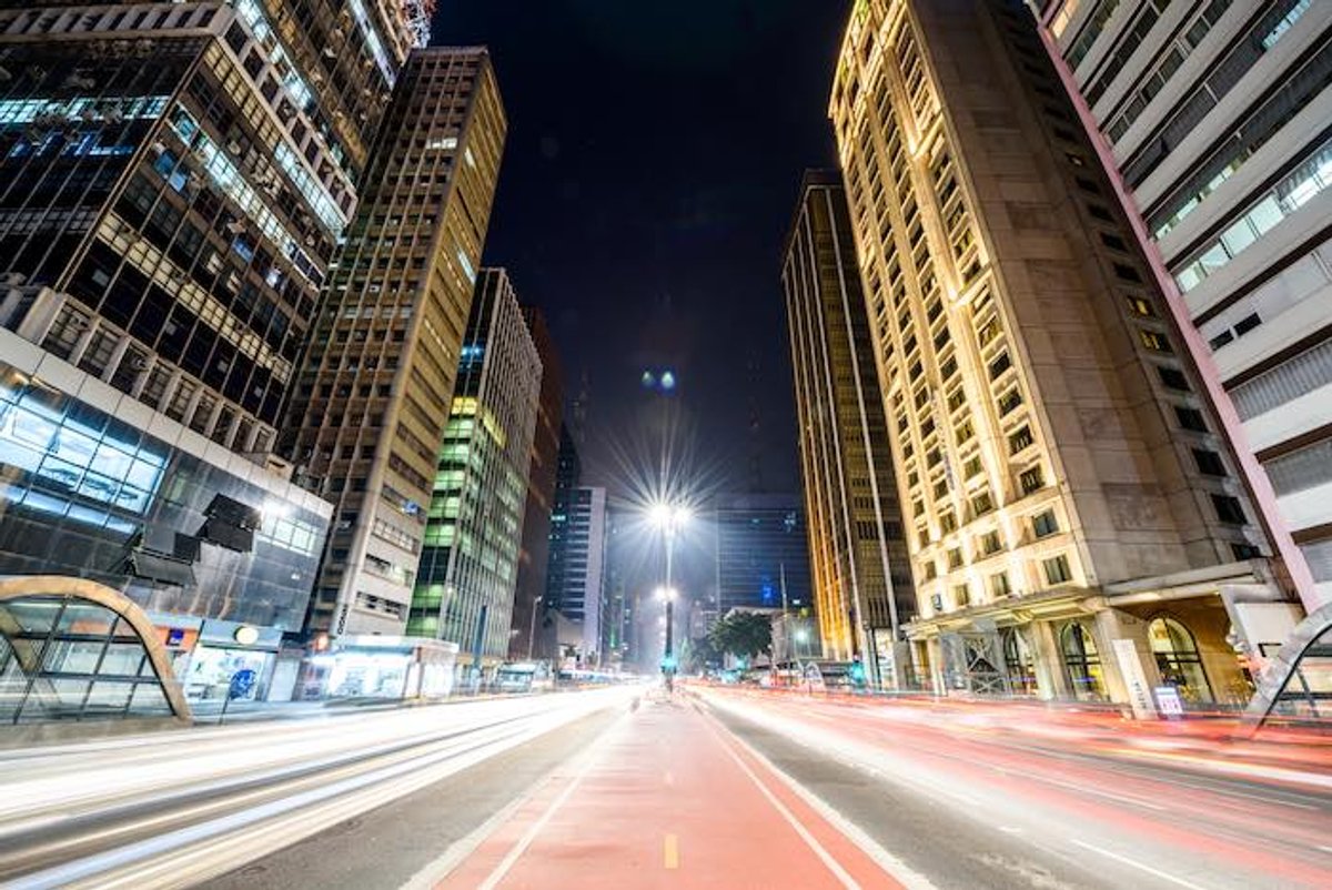 Panorama: Band FM retoma liderança de audiência em São Paulo. Transcontinental, Metropolitana e Rádio Mix FM também avançam