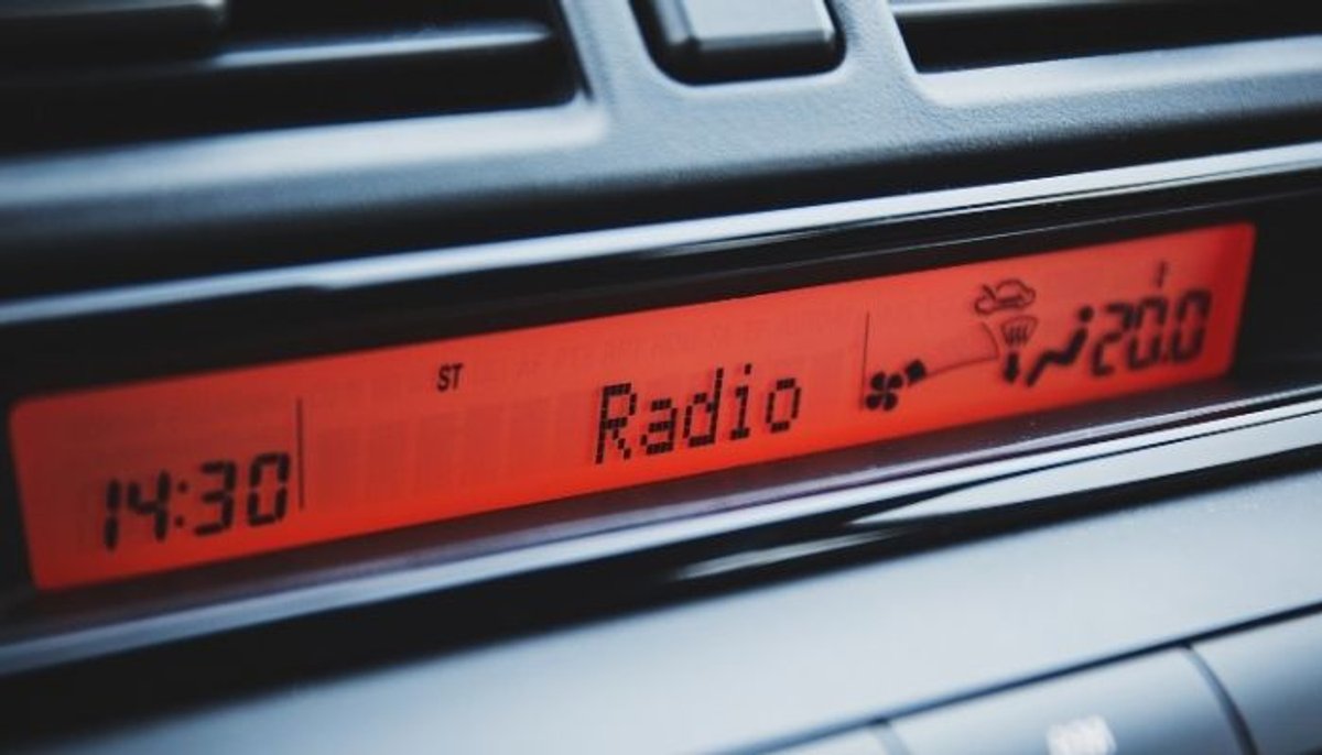 Rádio 3.0: estar em todas as plataformas não basta — é preciso continuar sendo rádio 
