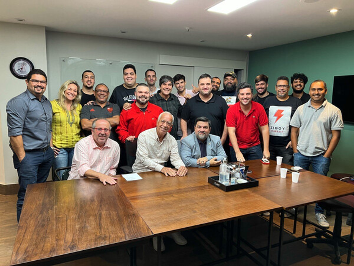 Rádio Manchete apresenta sua equipe esportiva no Rio de Janeiro