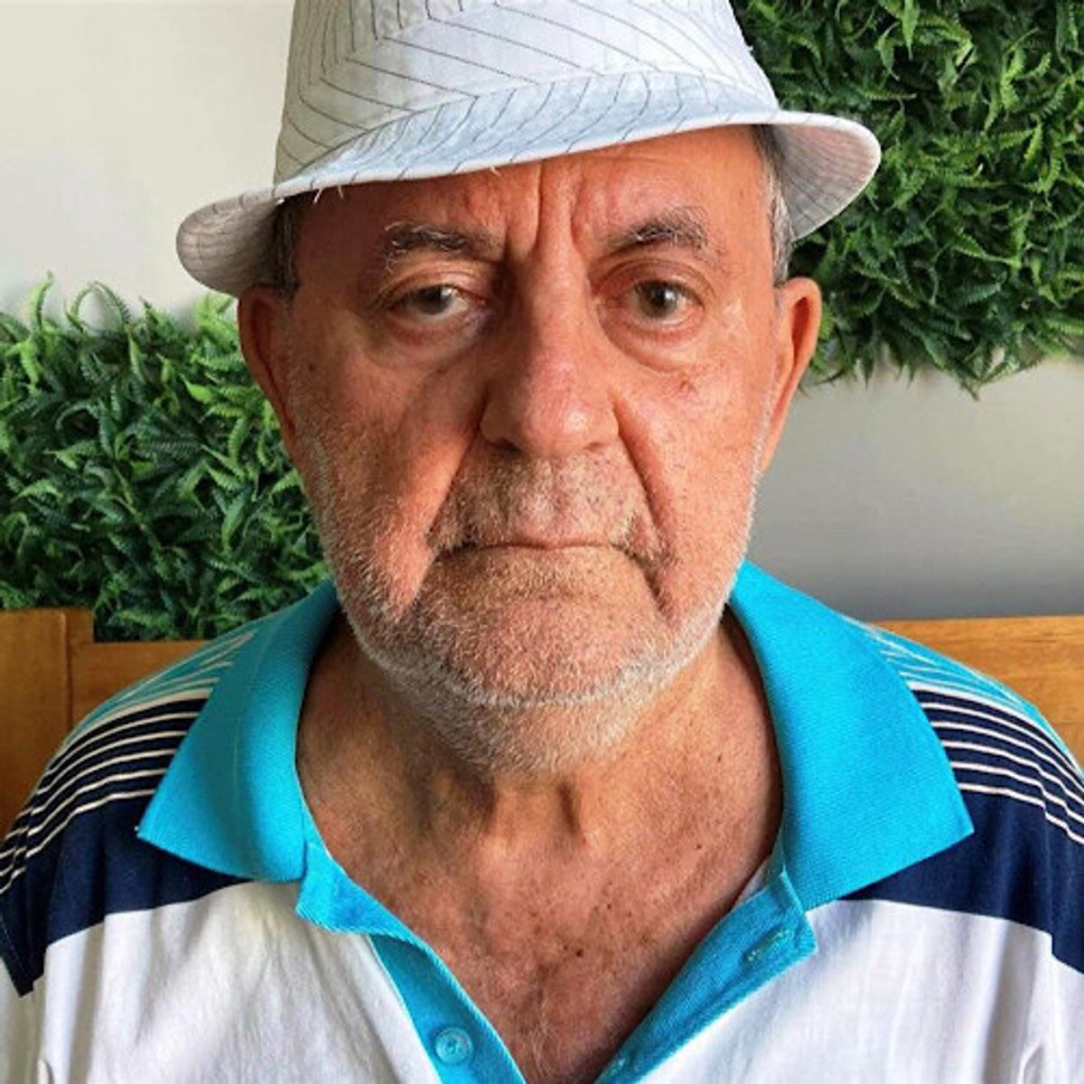 Radialista de Marília (SP) é centro de campanha para cirurgia de recuperação da visão