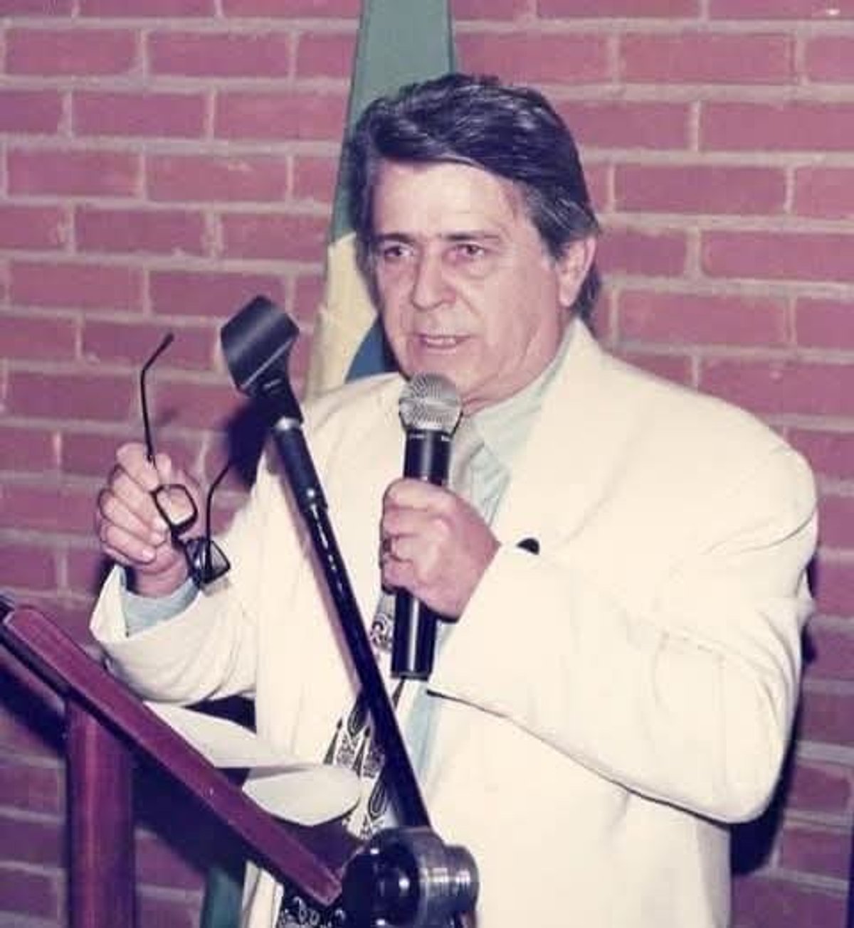 Orivaldo Rampazo, diretor das rádios Guarujá FM e Pérola FM morre aos 84 anos