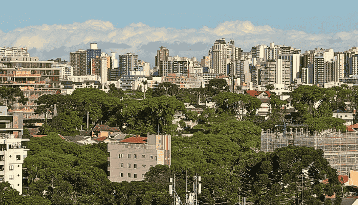 Panorama: 98 FM e Massa FM seguem com as maiores audiências; Jovem Pan FM e Rádio Banda B ganham posições em Curitiba