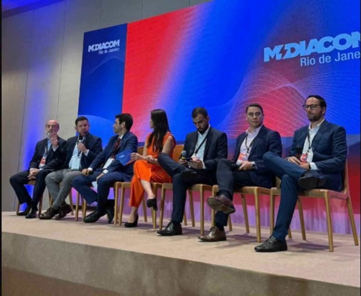 Midiacom-RJ promove encontro e destaca impacto econômico e relevância da mídia fluminense
