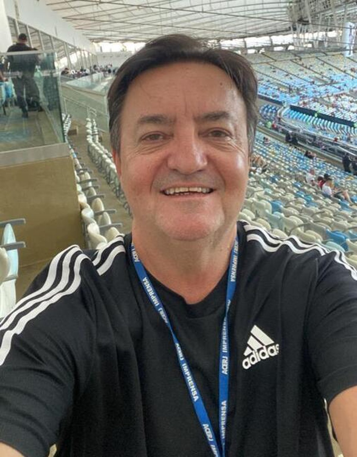 Rádio Manchete anuncia contratação do narrador Fernando Bonan