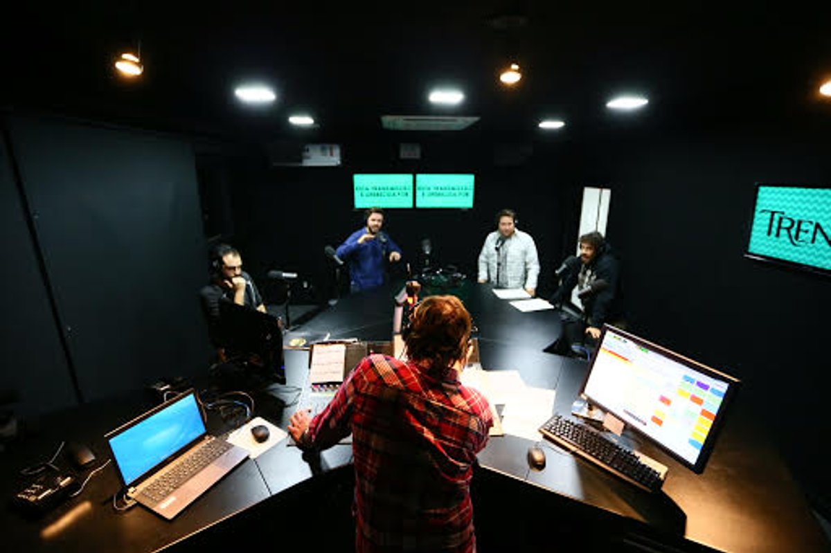 Atlântida e 102.3 FM estão com novos estúdios em Porto Alegre