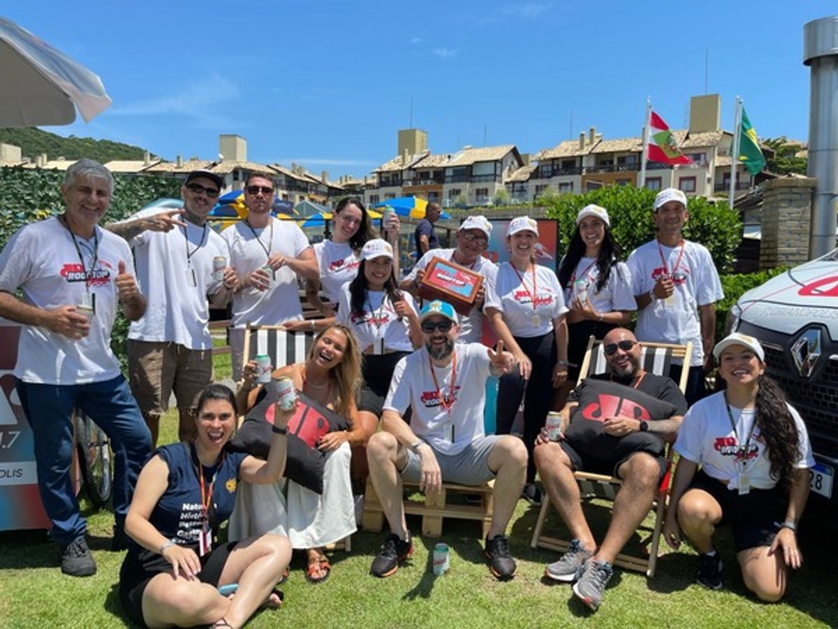 Jovem Pan FM encerra temporada de verão em Florianópolis