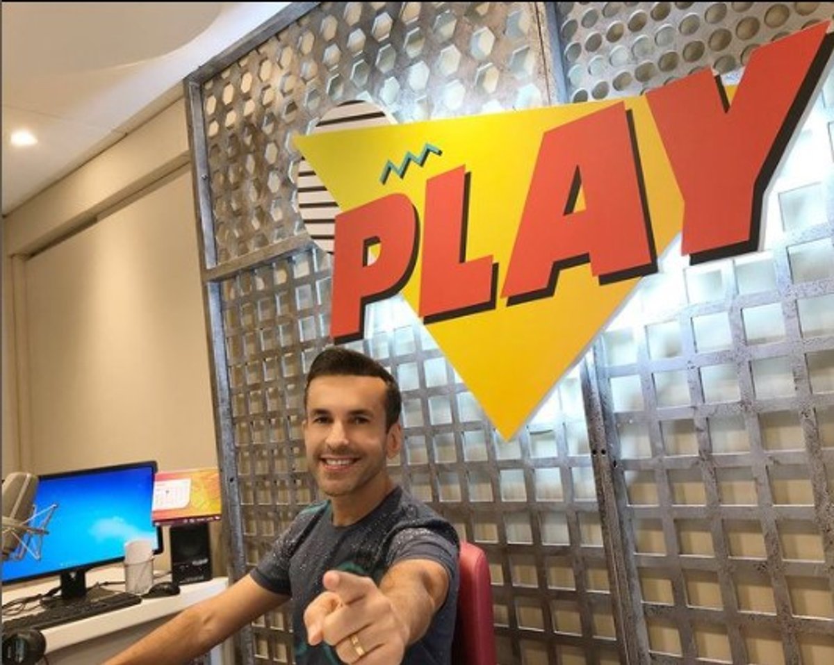 Play FM apresenta mudanças em sua equipe em São Paulo
