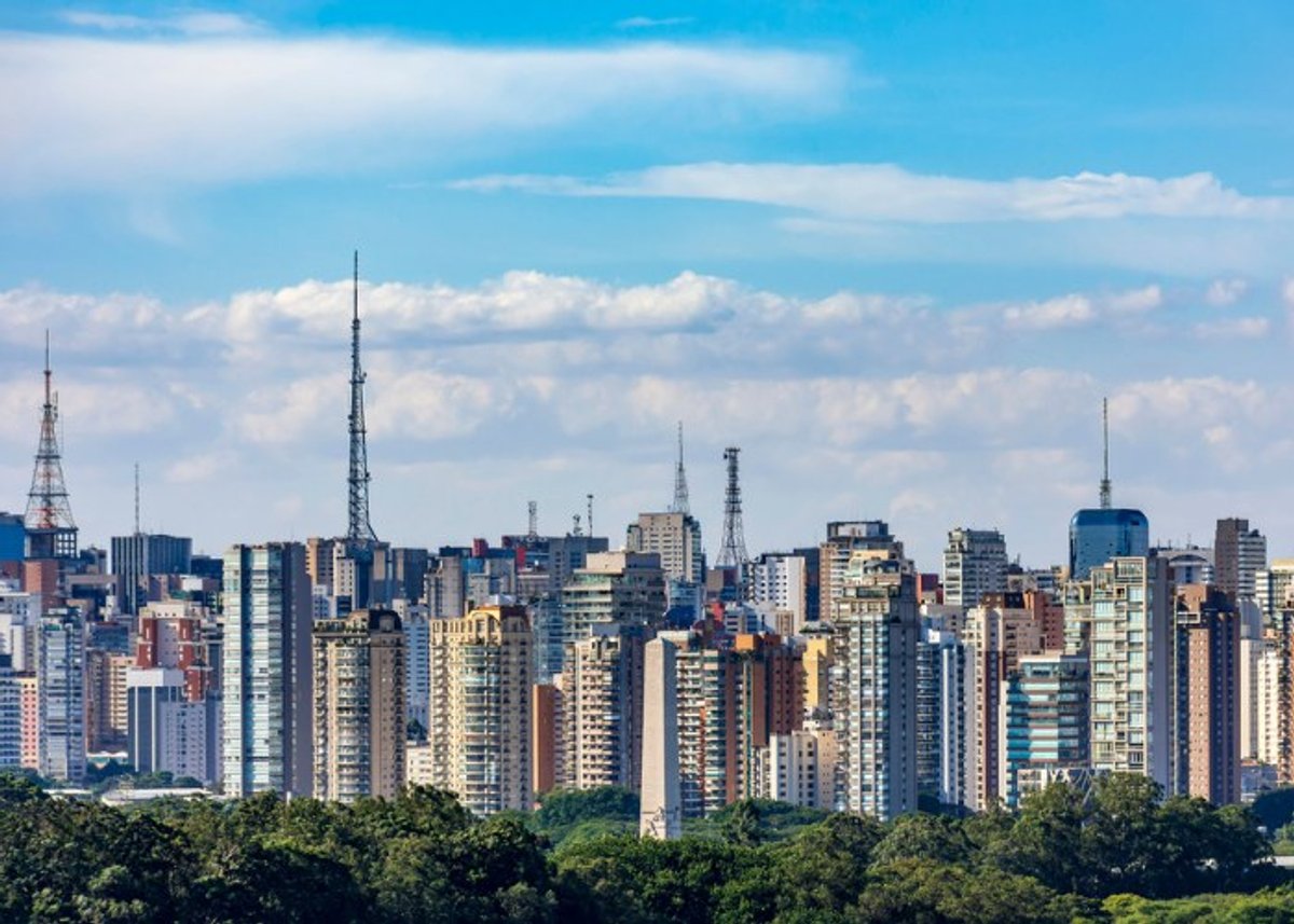 Panorama: Band FM, Jovem Pan FM e Alpha FM seguem acima de 2 milhões de ouvintes únicos no FM de São Paulo