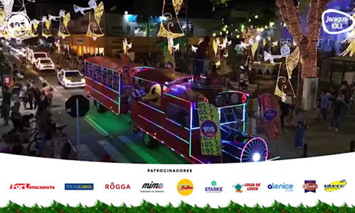 Grupo da 105 FM realiza Caravana de Natal com suas viaturas no Norte Catarinense