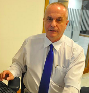 Luis Roberto Antonik